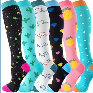 ONE PAIR Colorful Patterned Knee-High Socks Lightly Compressive